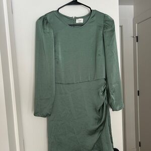 Aritzia Sage Long Sleeve Dress